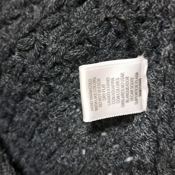 Zenana Outfitters Stormy Gray Cowl Neck Tulip Hem Wrap Knit Sweater Sz Medium - Picture 12 of 12